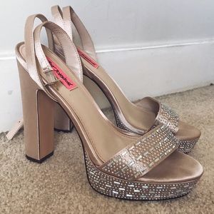 Betsey Johnson Platform Heels 8